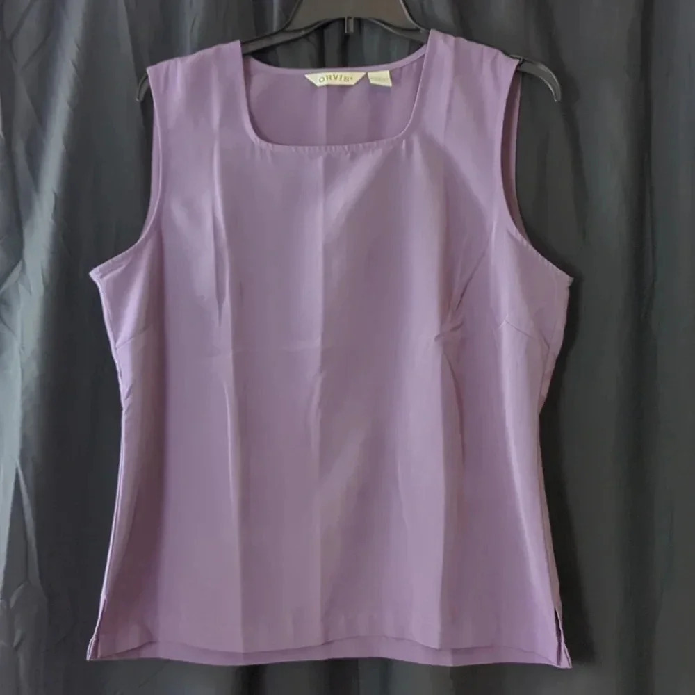 Orvis Top,‎ size Large. EUC.